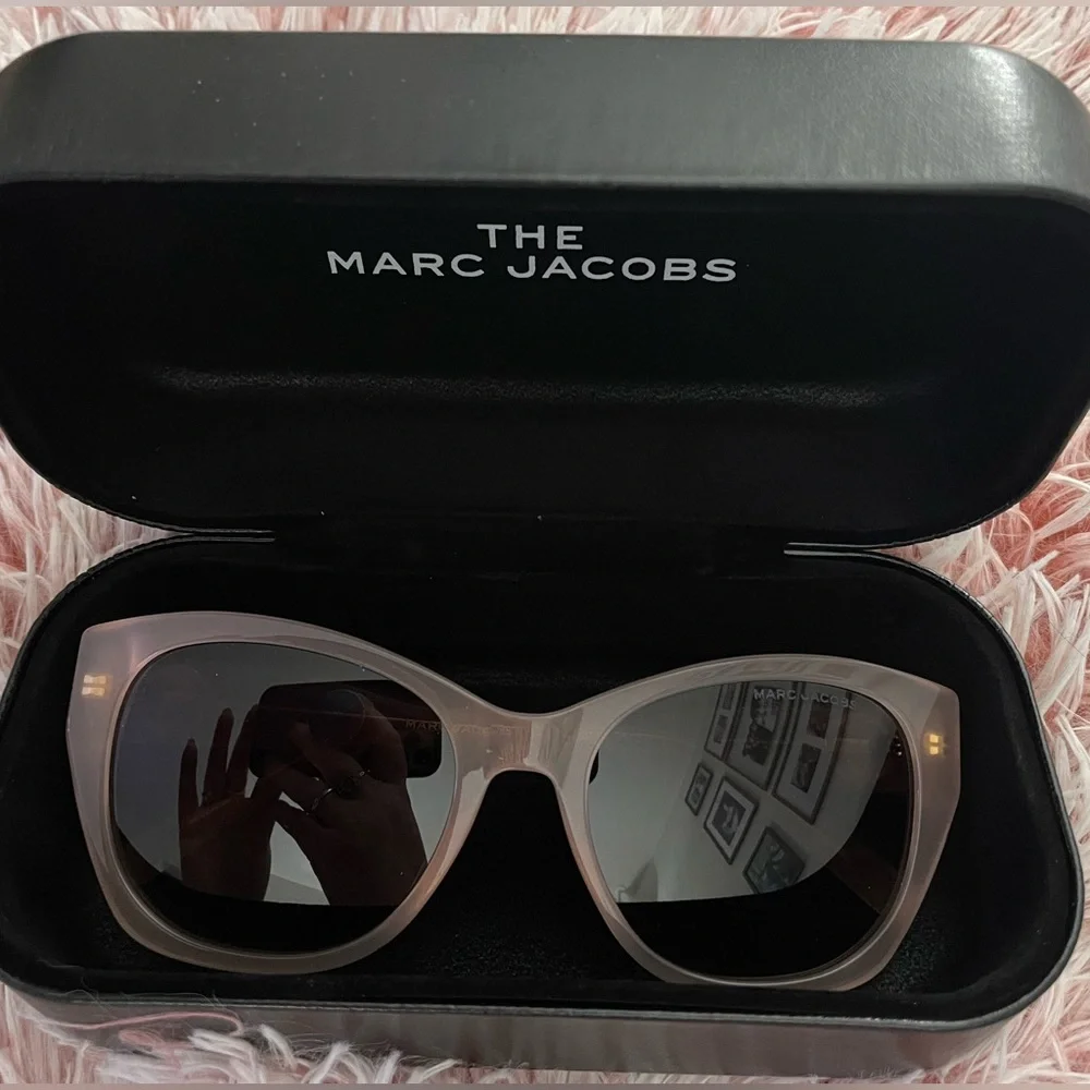 BRAND NEW Marc Jacobs 732/S 35JHA Pink Acetate Women's Sunglasses with Case